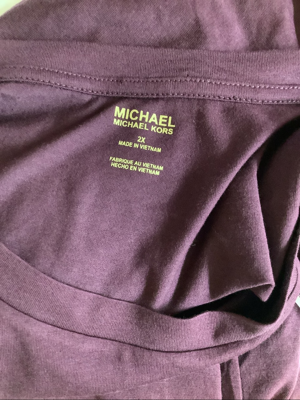 Michael Kors Size 2X Women’s Plum Gold Stud Logo Tee. New With Tags - Picture 3 of 5